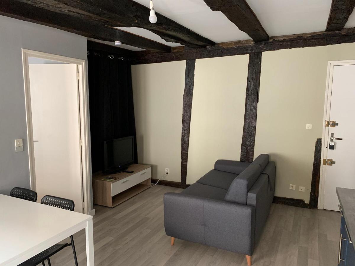 Brive Republique #1 T1 Bis - #3 T2 - #4 T4 - Centre Historique Brive Apartment Exterior foto