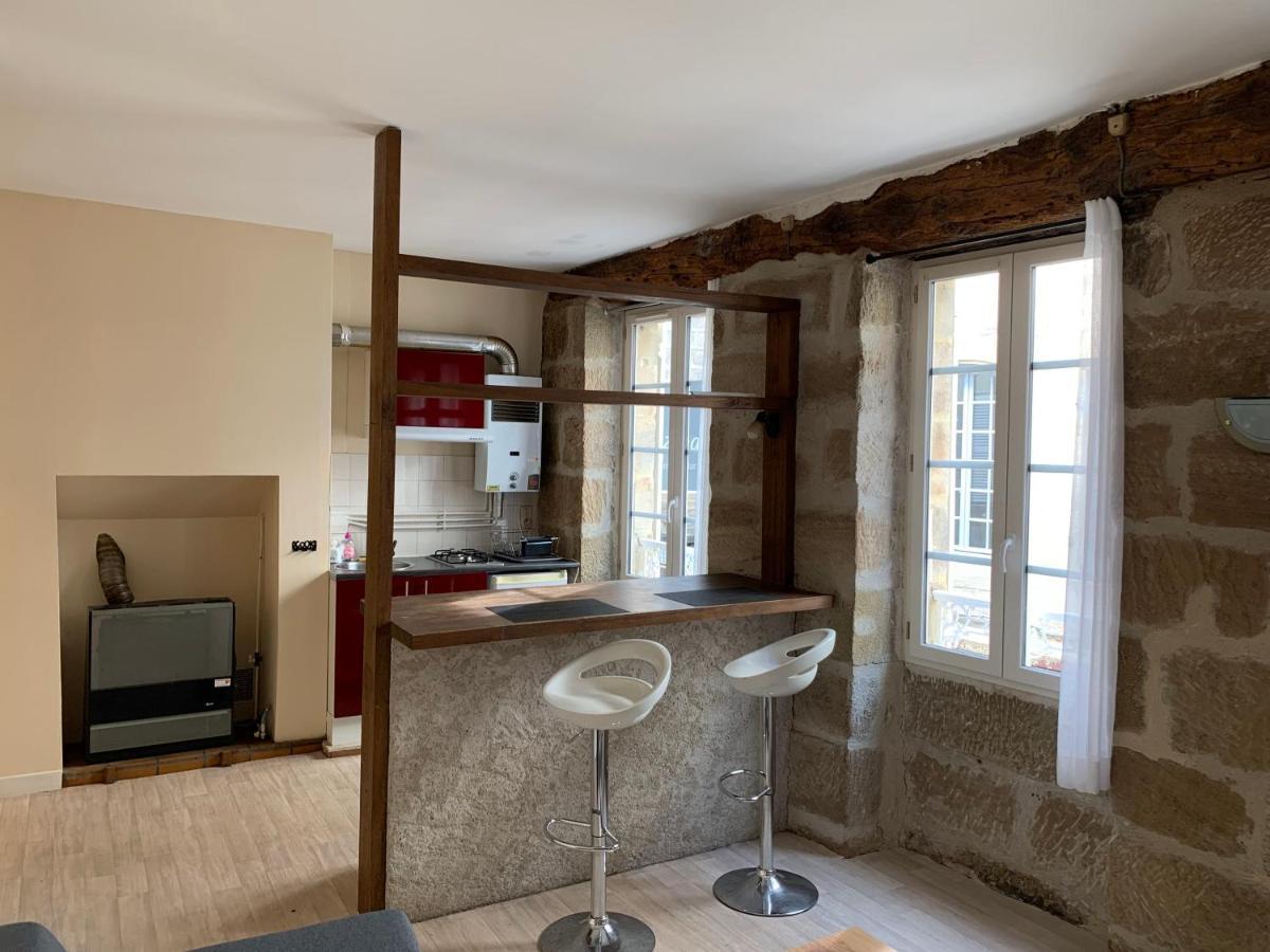 Brive Republique #1 T1 Bis - #3 T2 - #4 T4 - Centre Historique Brive Apartment Exterior foto
